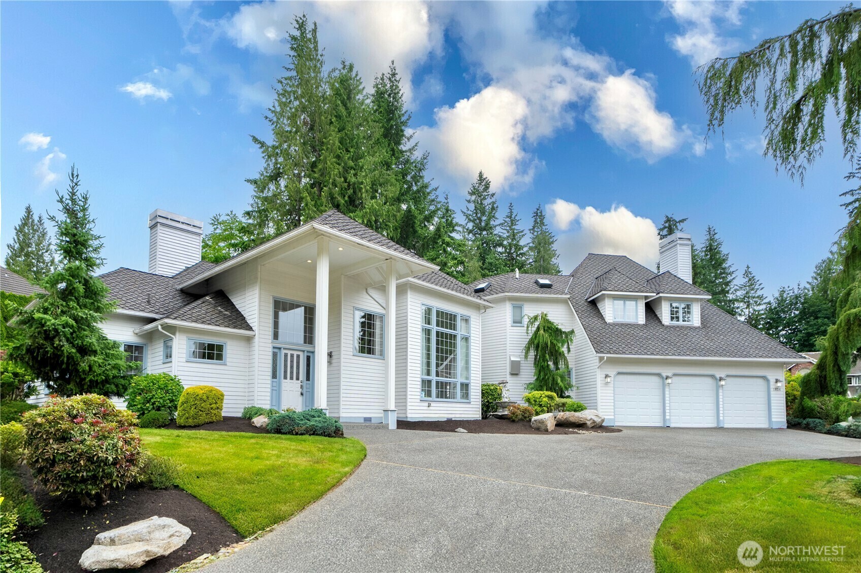 Property Photo: 1826 148th Street SE WA 98012