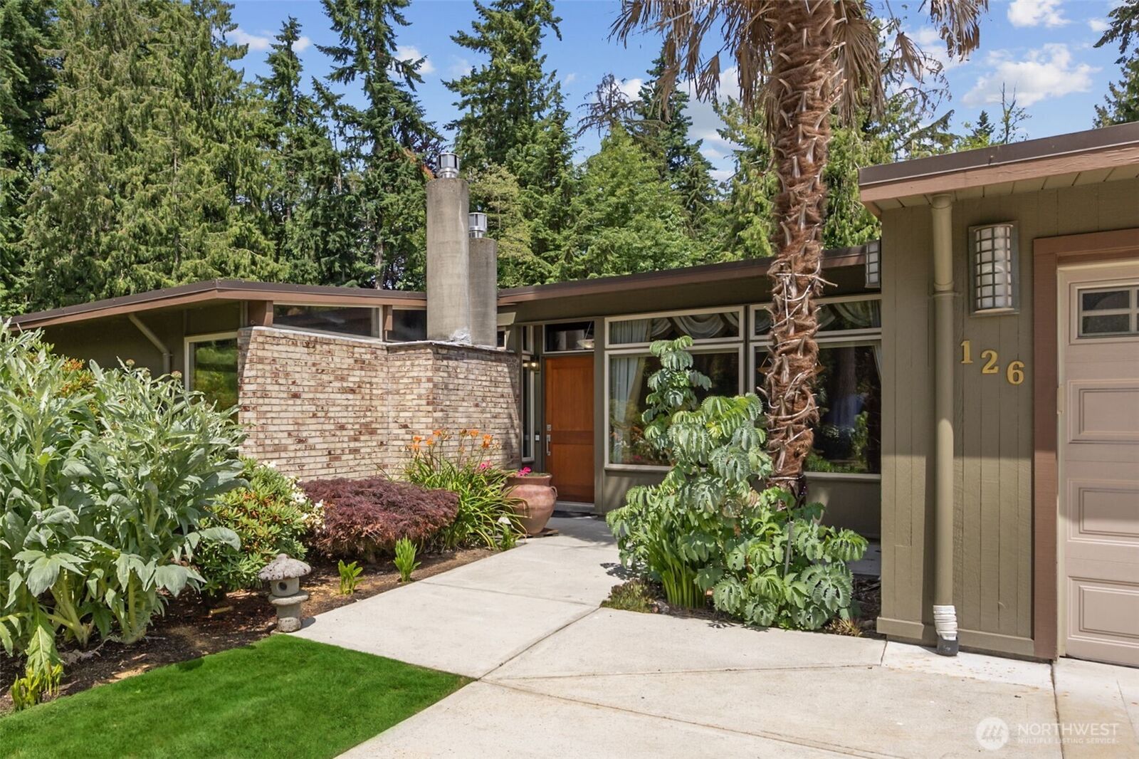 Property Photo: 126 SW 171st Street WA 98166