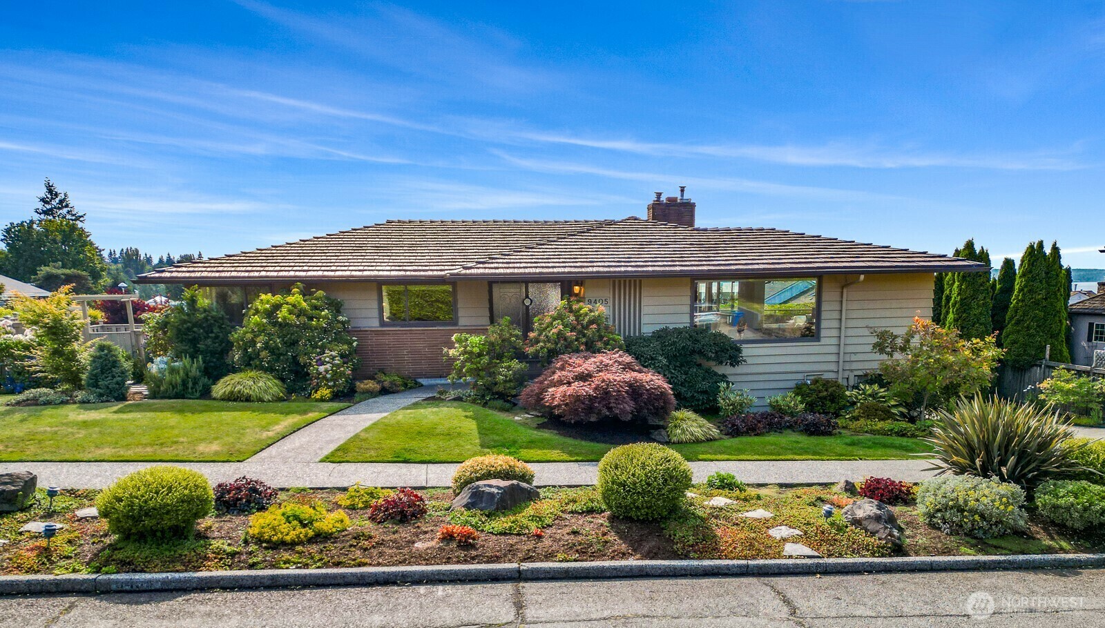Property Photo: 9405 23rd Avenue NW WA 98117