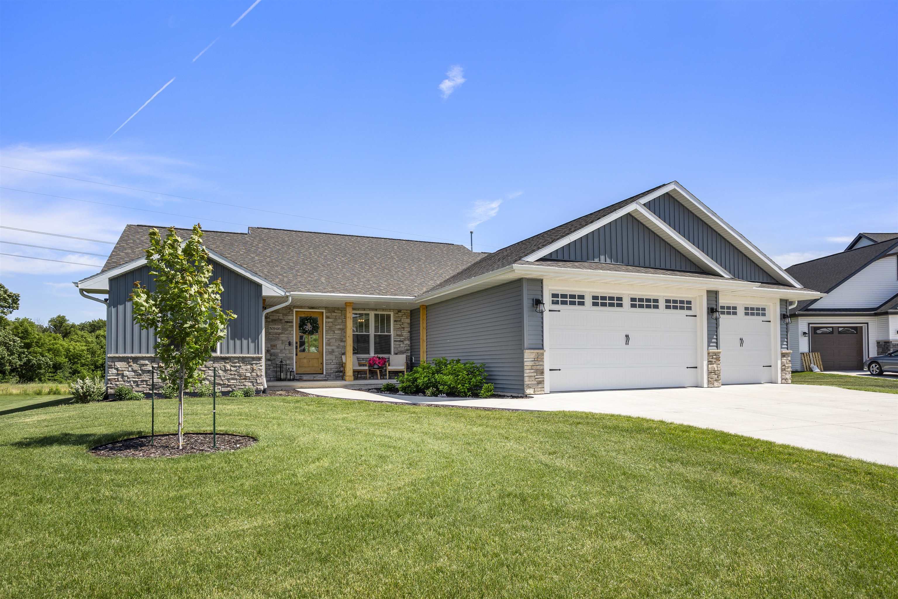 Property Photo:  N946 Quarry View Drive  WI 54944 