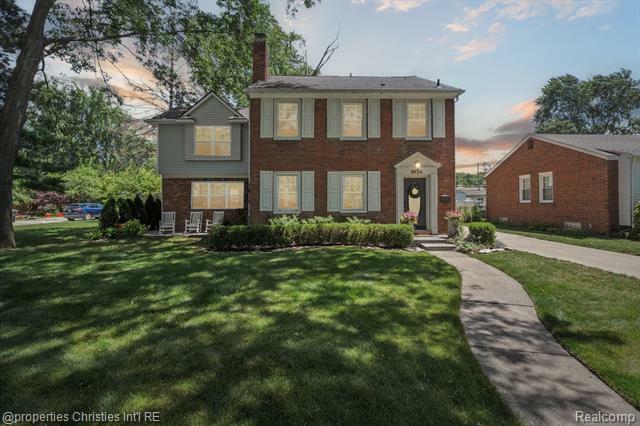 Property Photo: 9824 Arden Street MI 48150