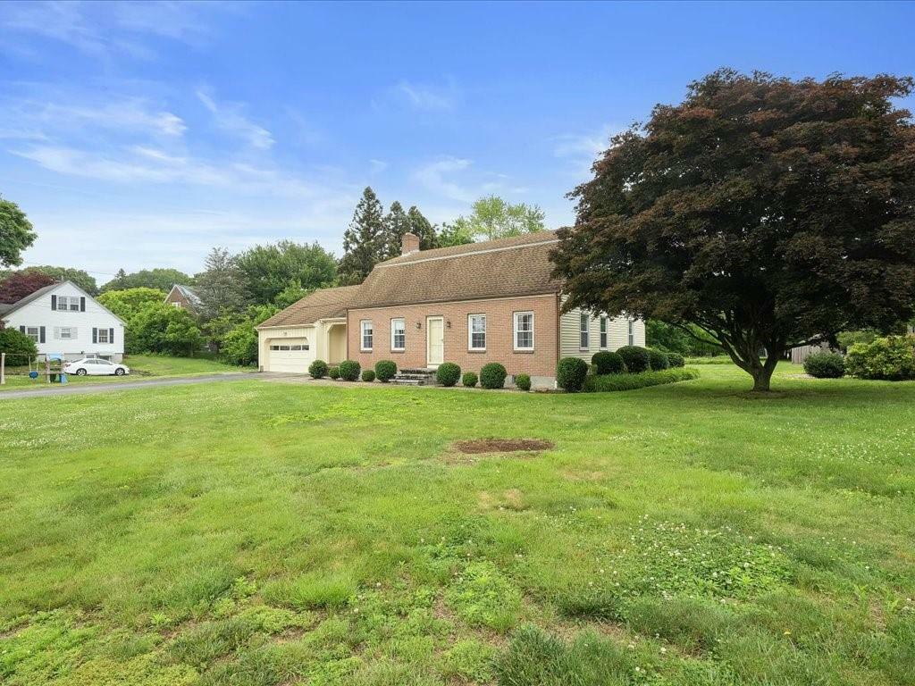 Property Photo: 25 Bellevue Avenue RI 02891