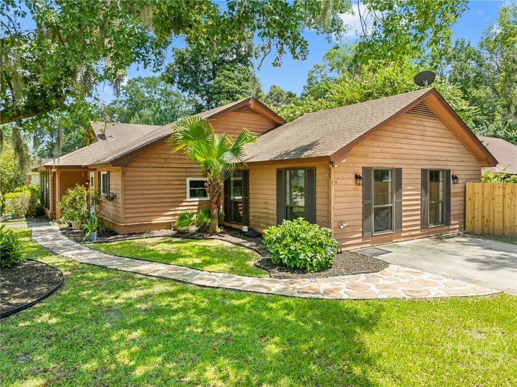 Property Photo:  2 Brandle Cove  GA 31405 