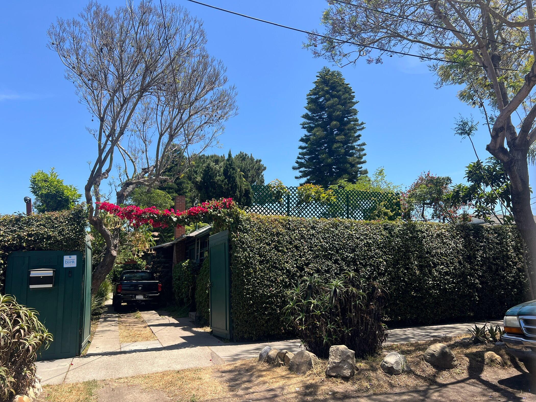 Property Photo:  519 W Valerio Street  CA 93101 