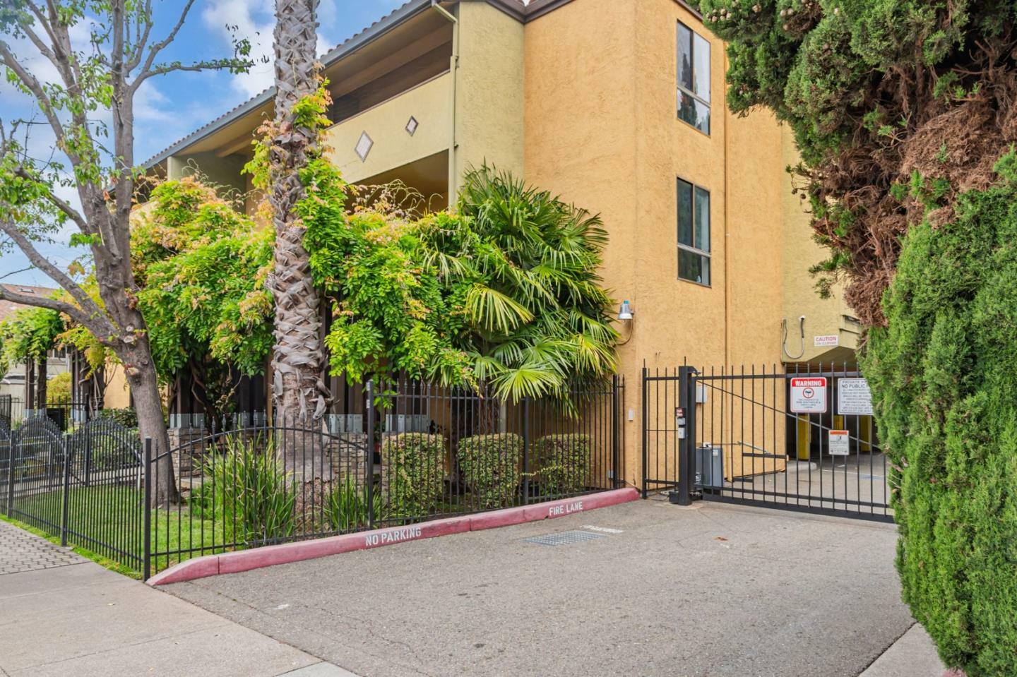 Property Photo: 16006 East 14th Street 106 CA 94578