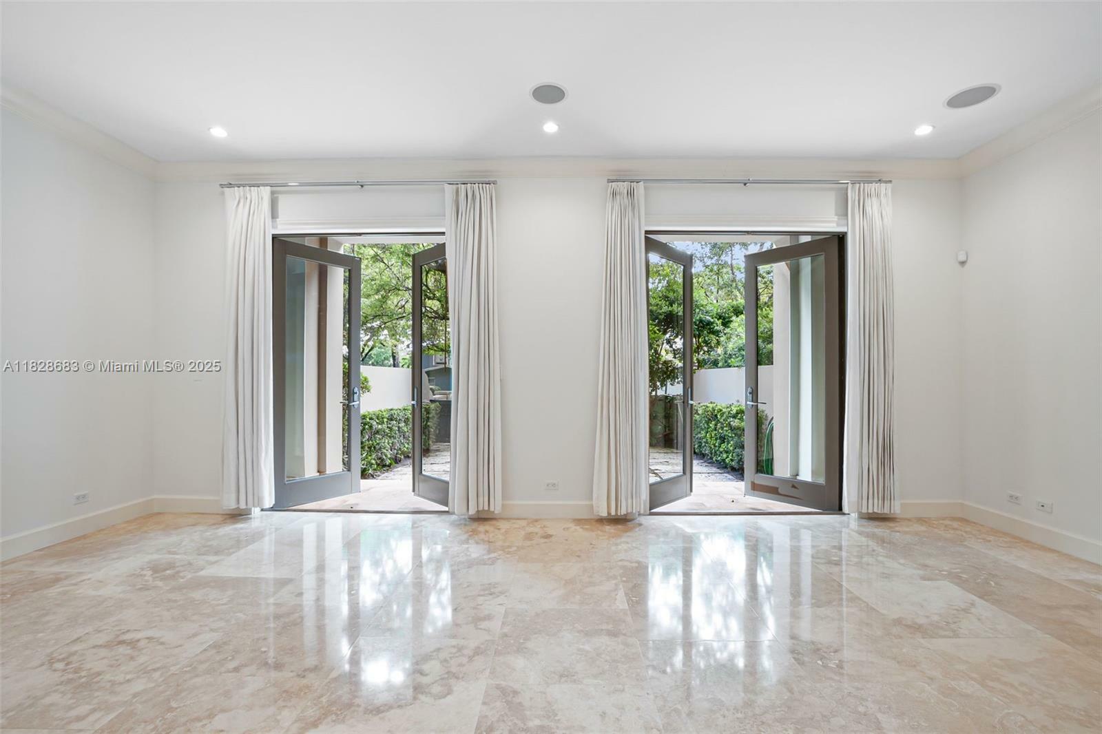 Property Photo:  7530 SW 56th Ct  FL 33143 