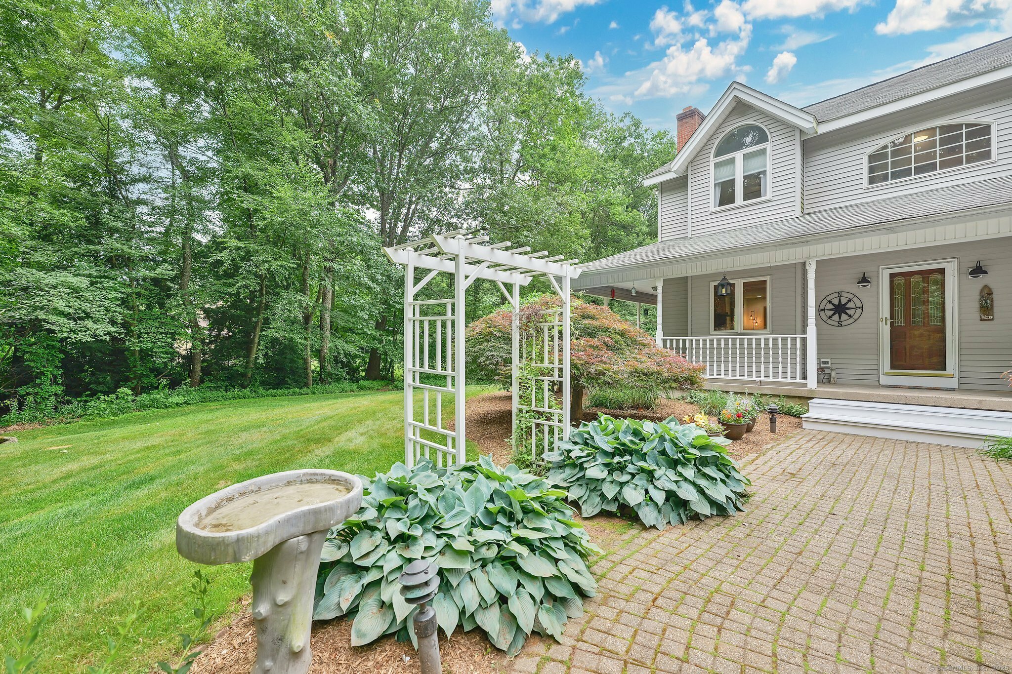 Property Photo:  8 Brendans Way  CT 06035 
