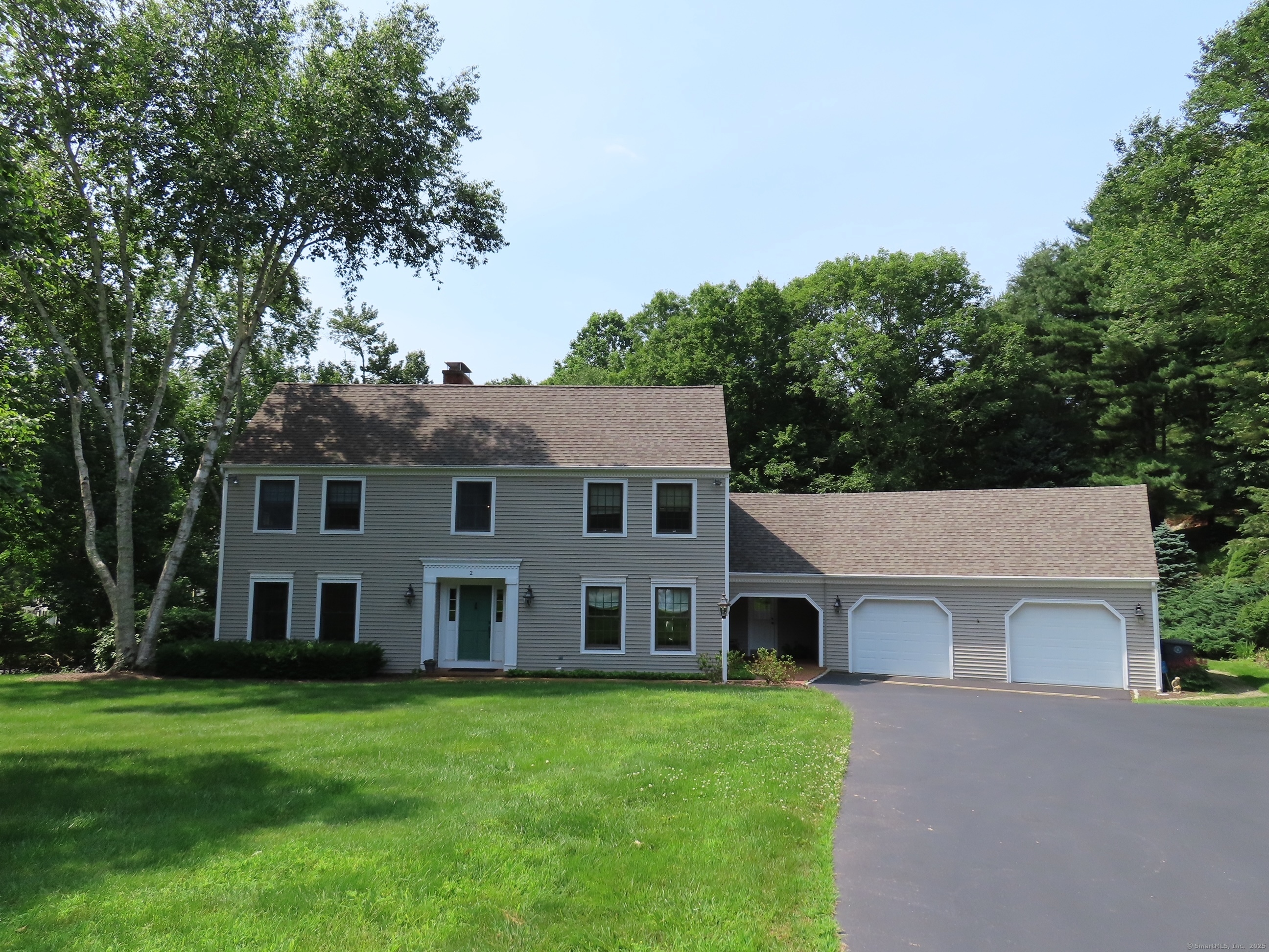 Property Photo: 2 Applewood Common CT 06333