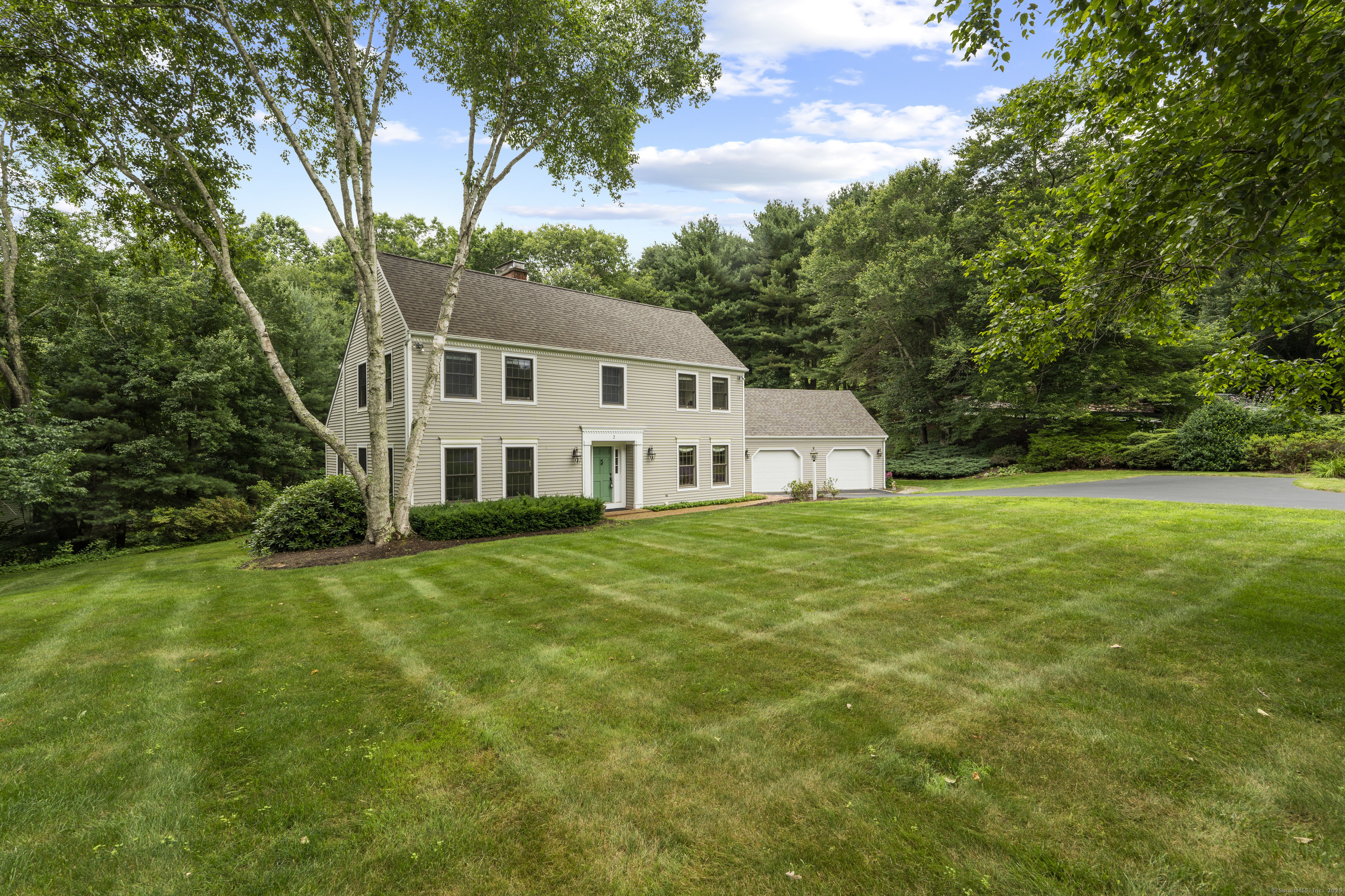 Property Photo: 2 Applewood Common CT 06333