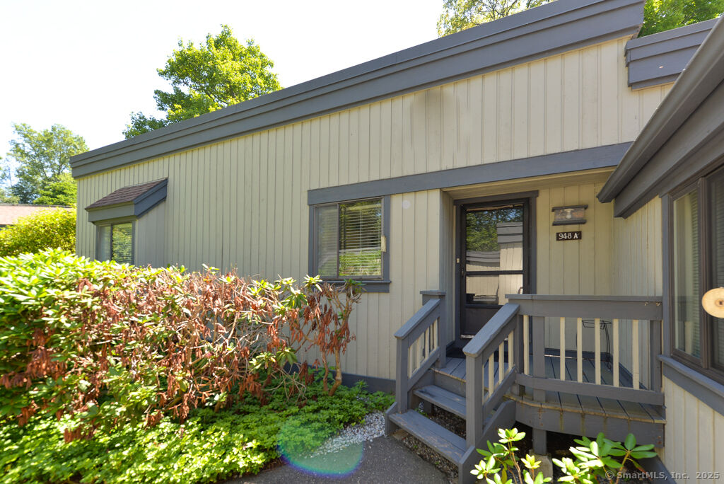 Property Photo: 948 Heritage Village A CT 06488