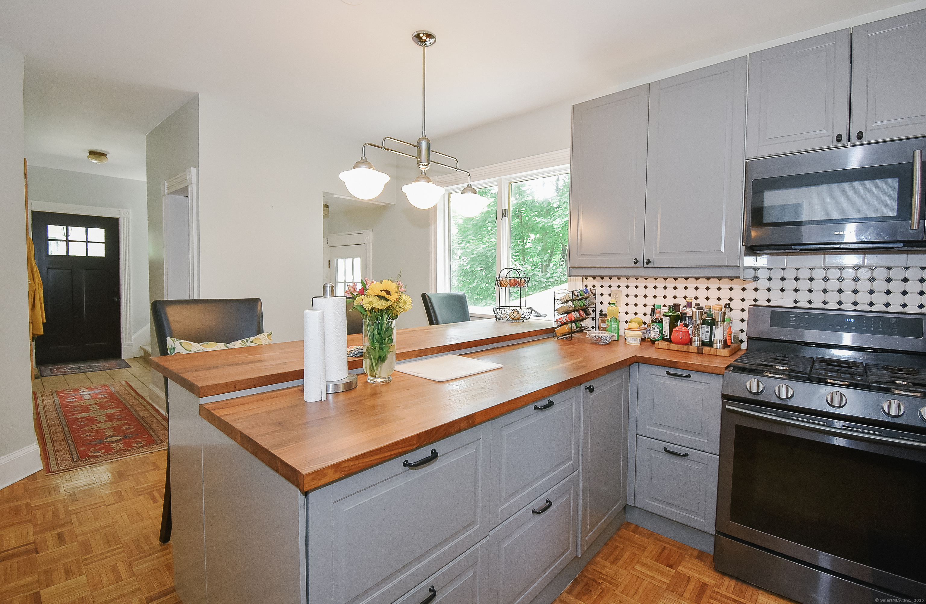 Property Photo: 17 Adams Street CT 06098