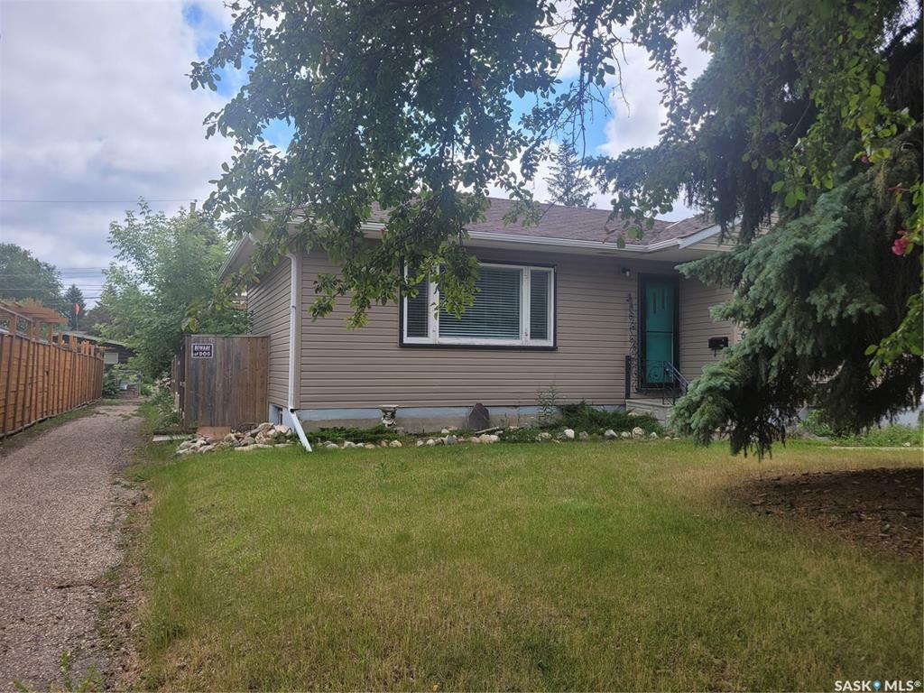 Property Photo: 601 Preston Avenue S SK S7H 2V1