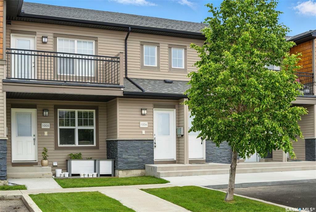 Property Photo: 1015 Patrick Crescent 1006 SK S7W 0M5