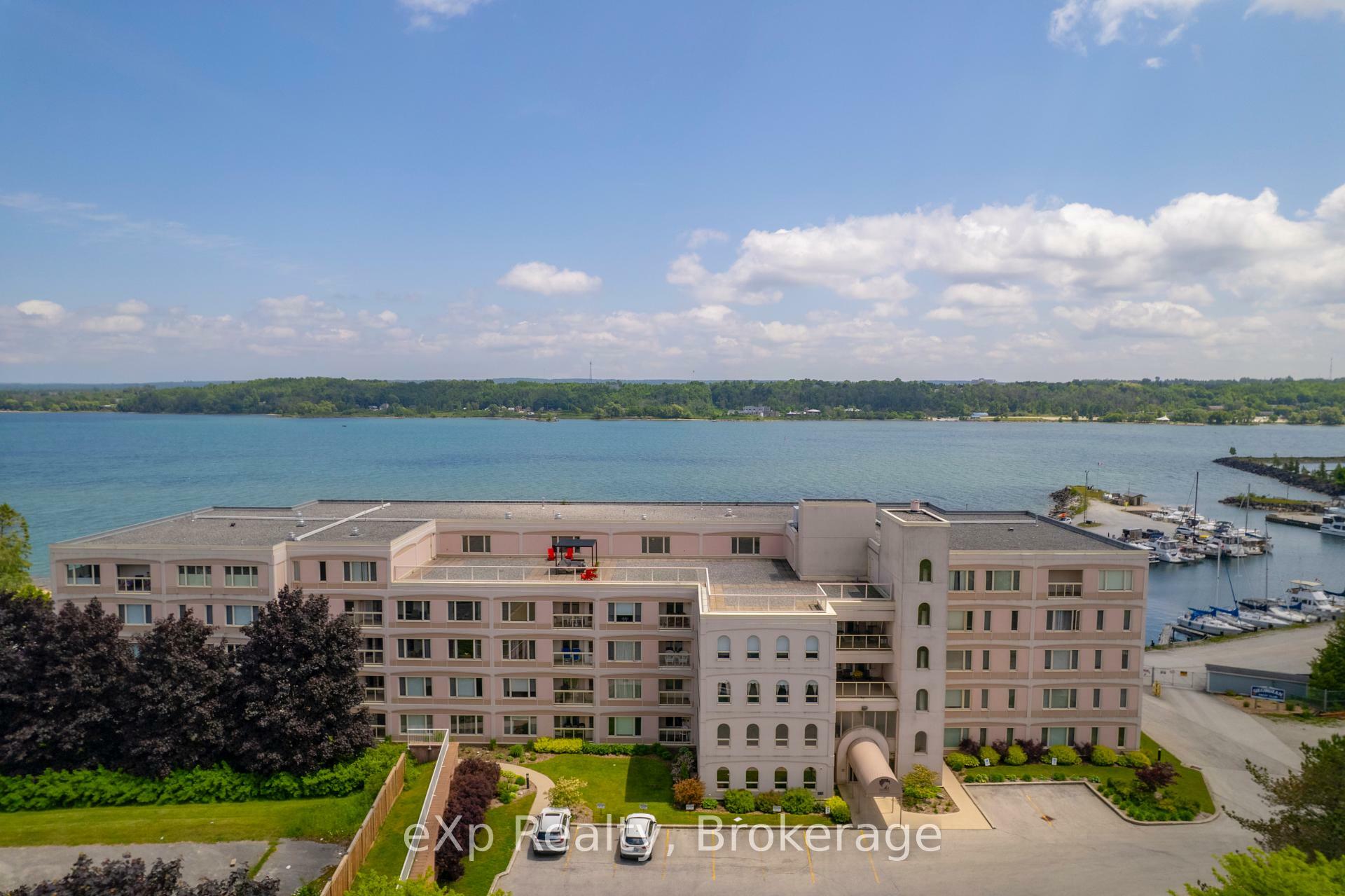 Property Photo: 2555 3rd Avenue W 309 ON N4K 6T8