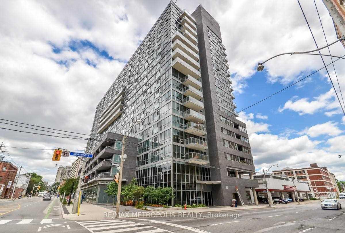 Property Photo: 320 Richmond Street E 1413 ON M5A 1P9