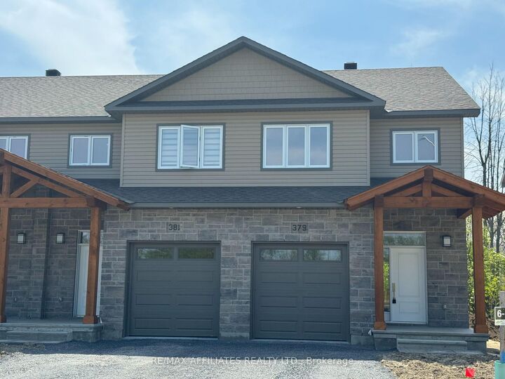 355 Voyageur Place — photo 1