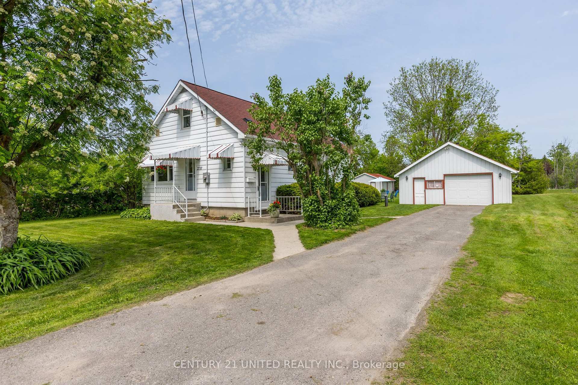 Photo de la propriété: 2737 Television Road ON K9L 1E7