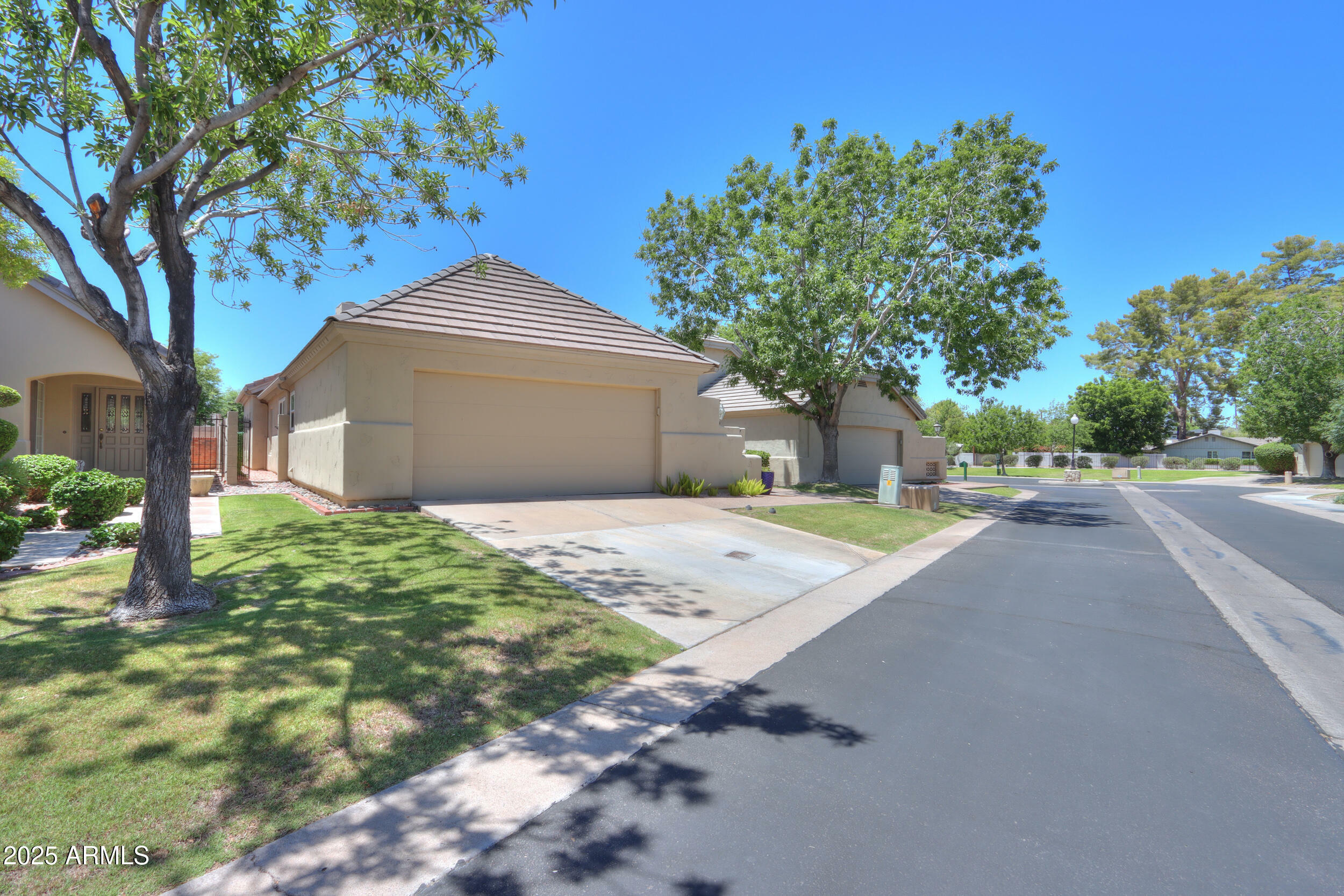 Property Photo:  1417 E Marshall Avenue  AZ 85014 