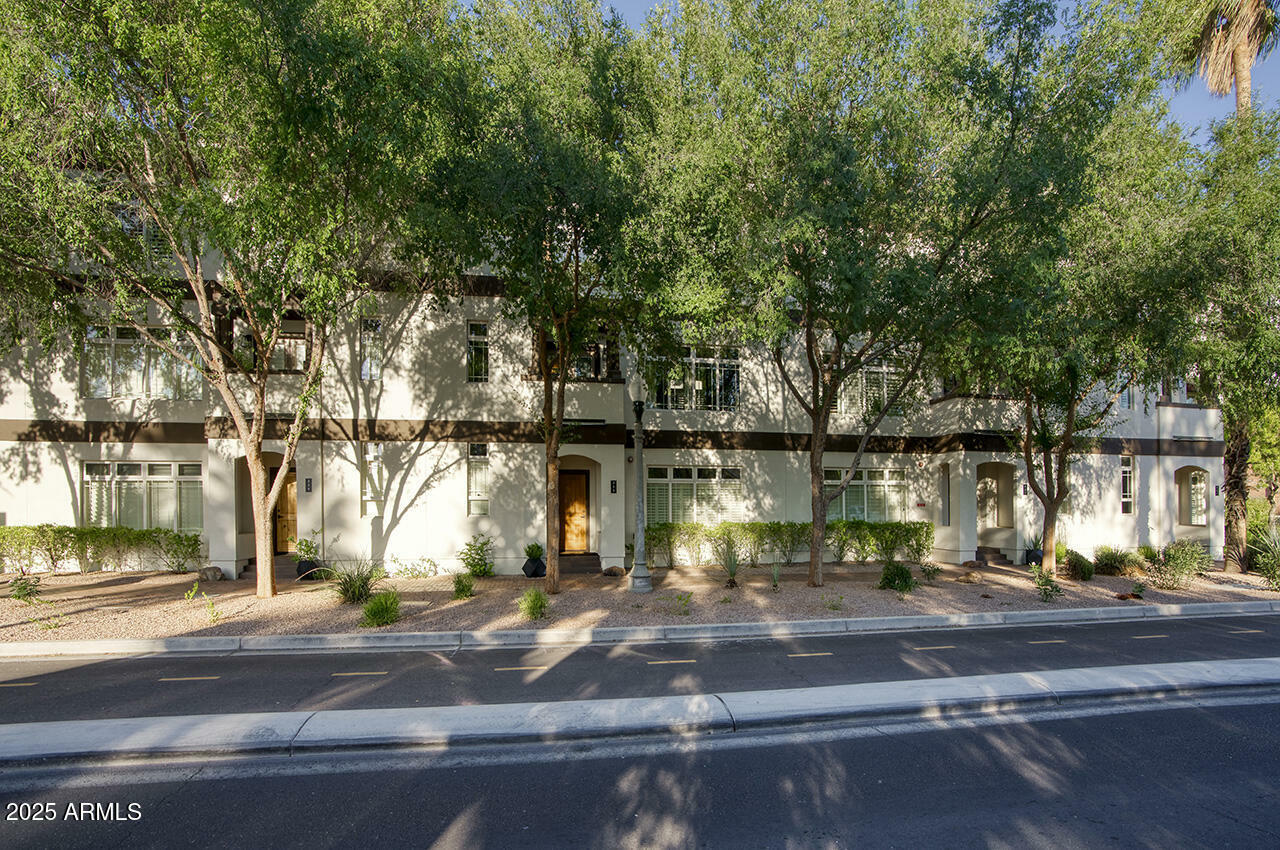 Property Photo: 235 W Portland Street AZ 85003