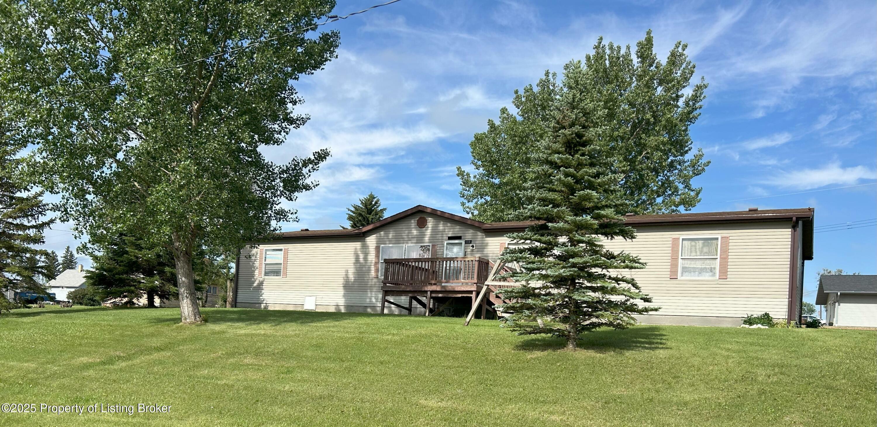 Property Photo: 602 Pacific Avenue ND 58646