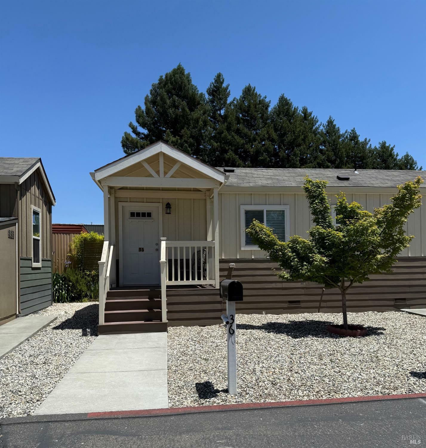 Property Photo: 36 Roundelay Lane CA 95407