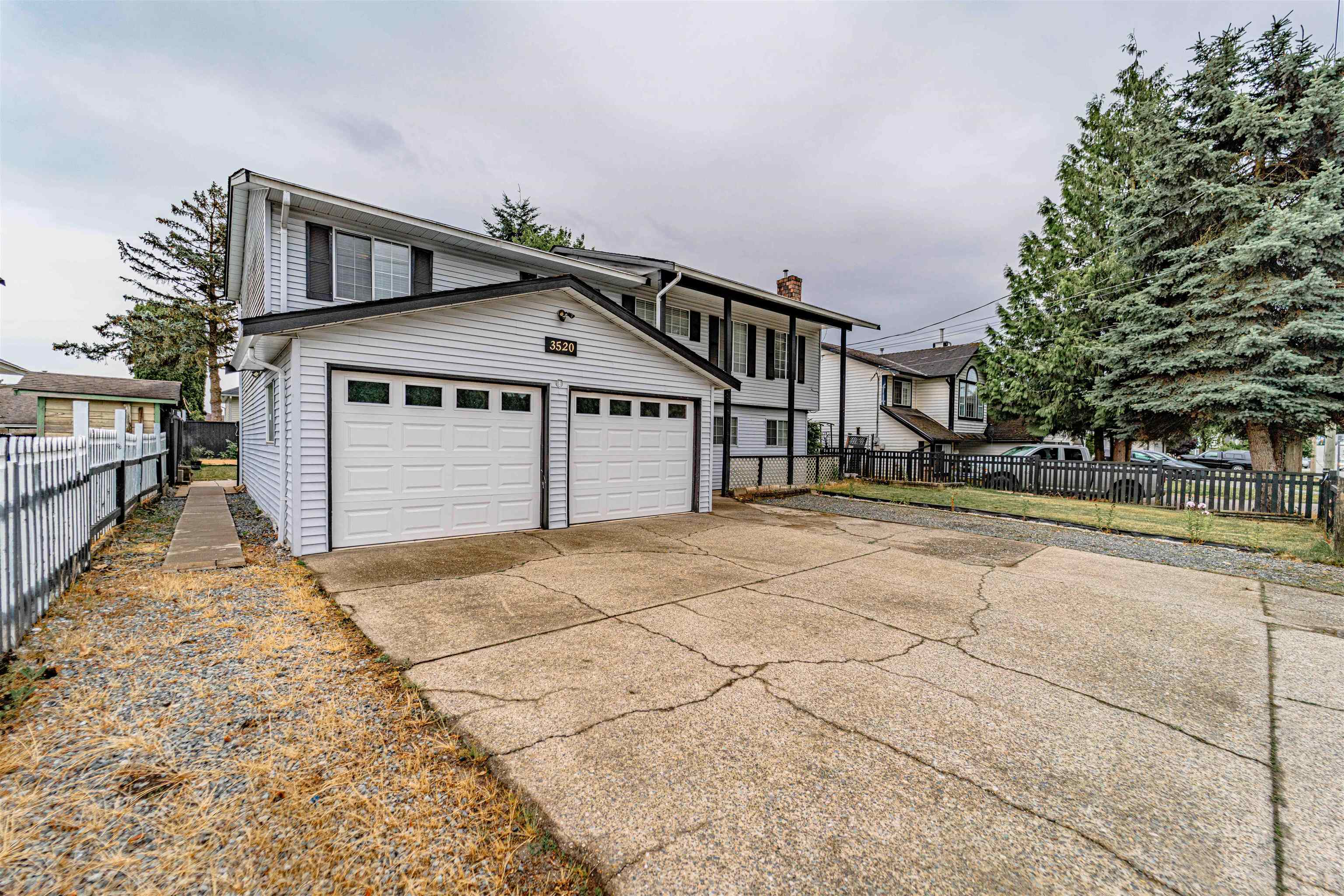 Property Photo: 3520 Clearbrook Road BC V2T 5B8