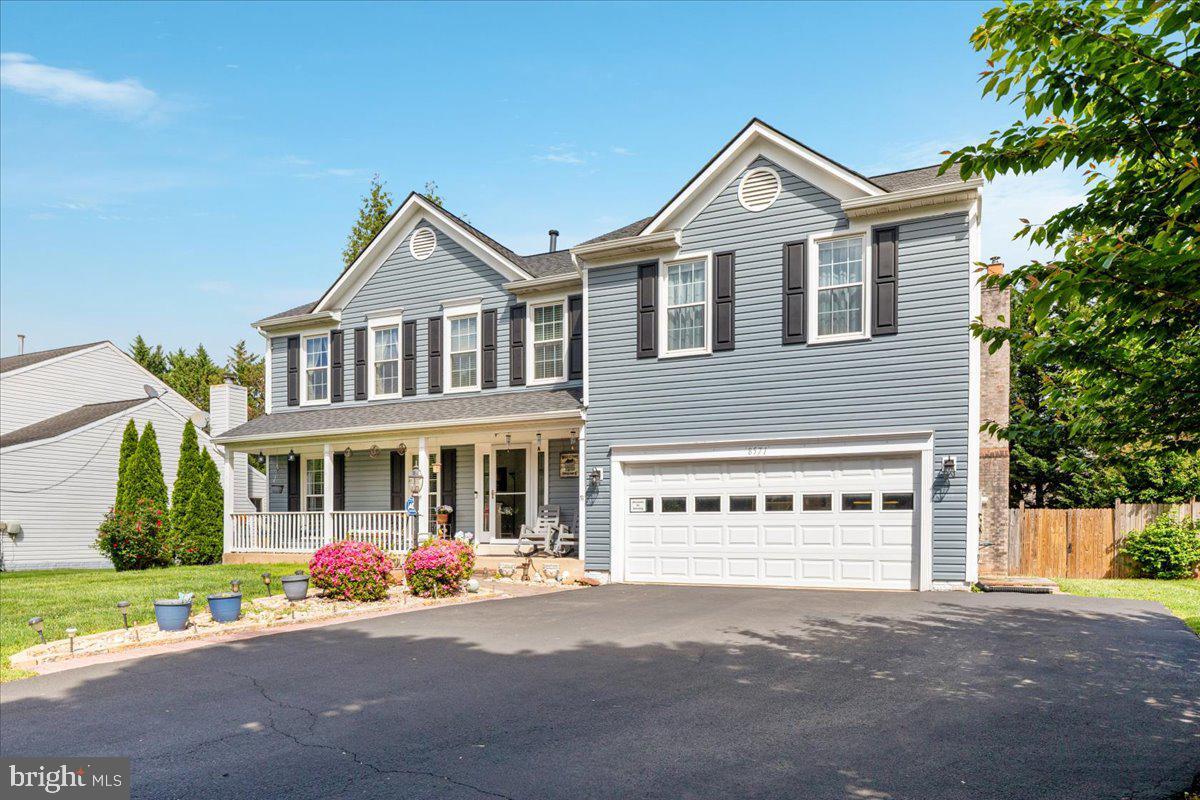 Property Photo: 8571 Richmond Avenue VA 20110