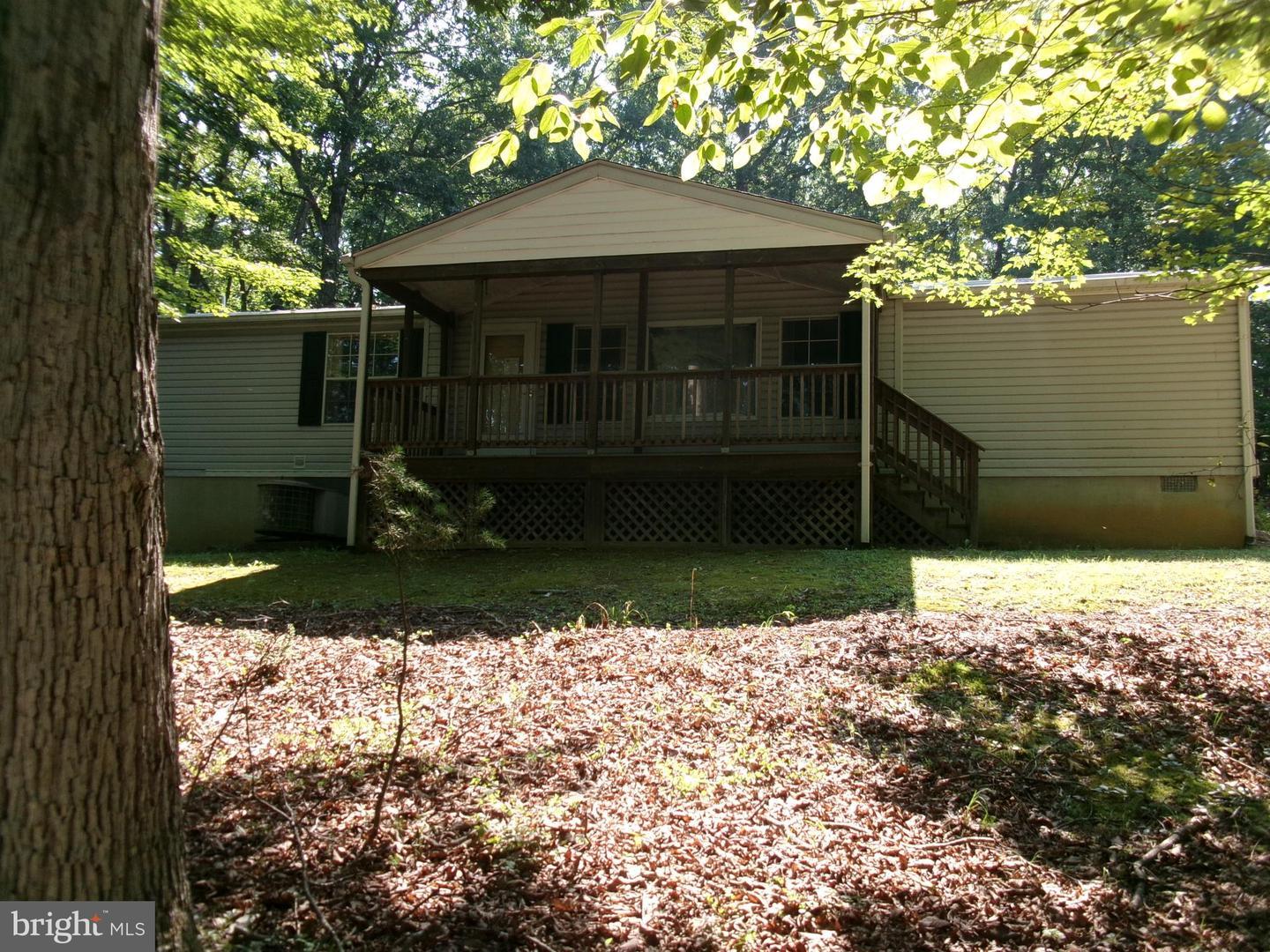 Property Photo: 125 Whispering Knolls Drive VA 22603