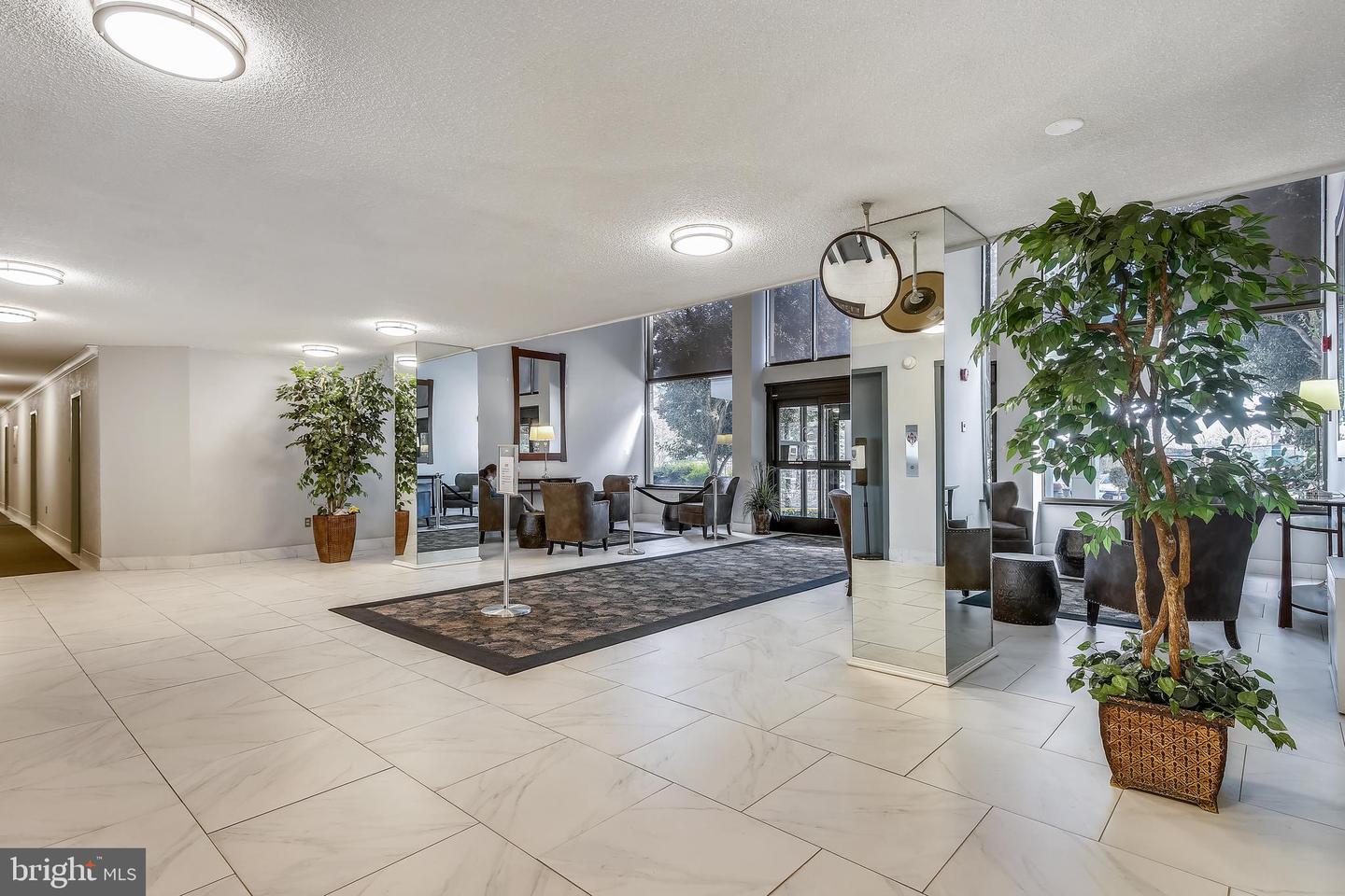 Property Photo: 2059 Huntington Avenue 1406 VA 22303
