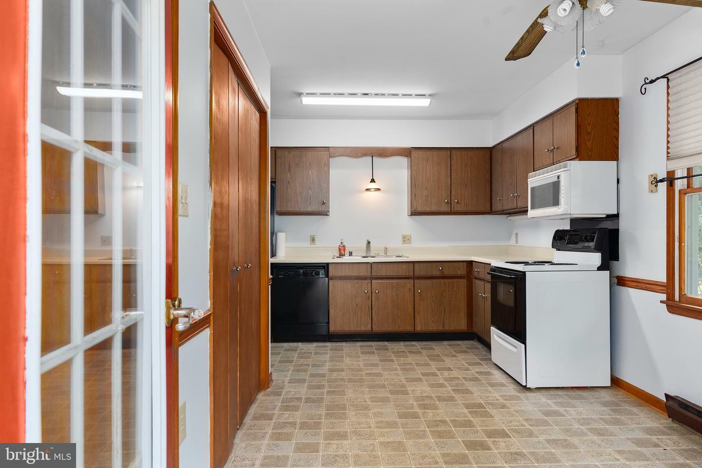 Property Photo: 10624 Millbrook Drive MD 21620
