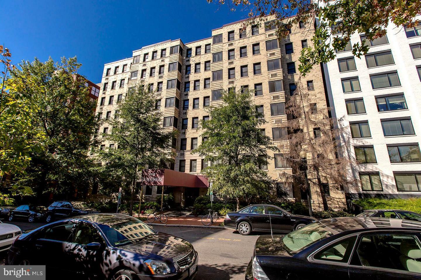 Property Photo: 1010 25th Street NW 801 DC 20037