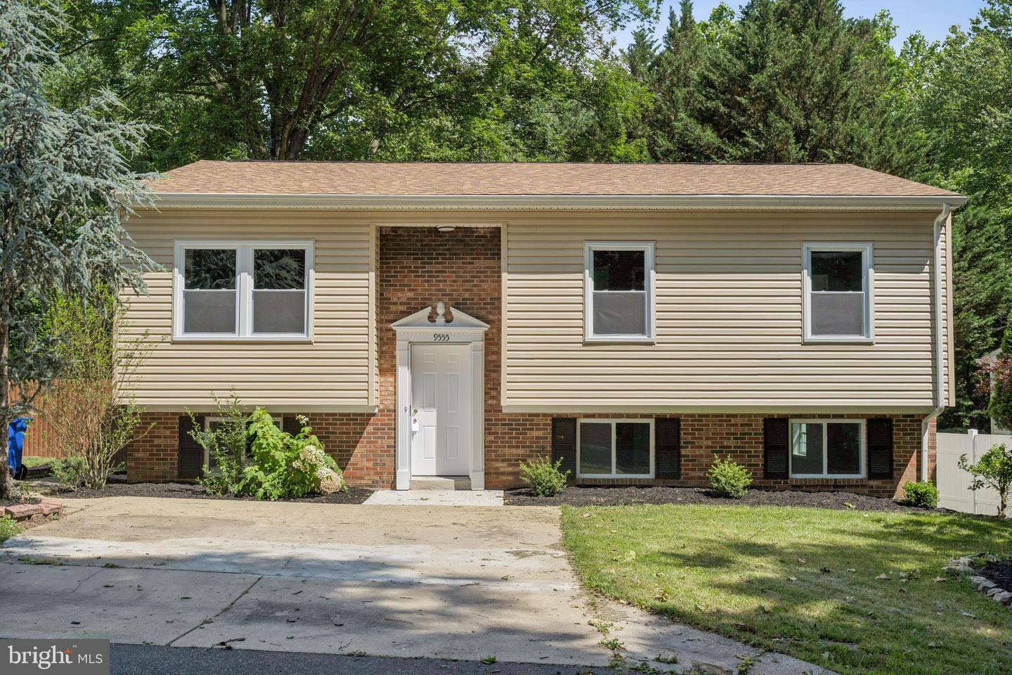 Property Photo: 9555 Linville Avenue MD 20723