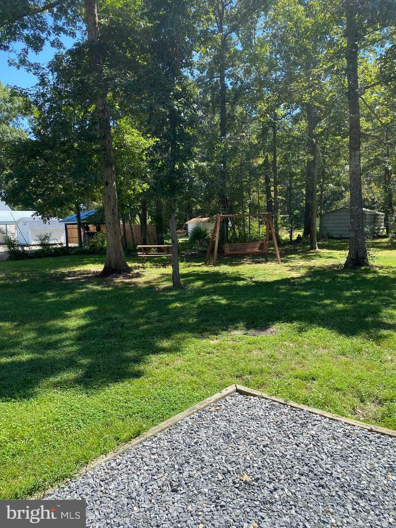 Property Photo: 38965 Maycroft Road MD 20609