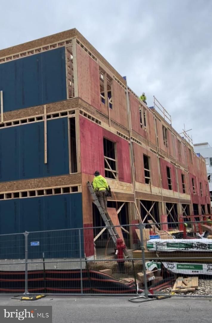 Property Photo:  208 Sellew Road  MD 21401 