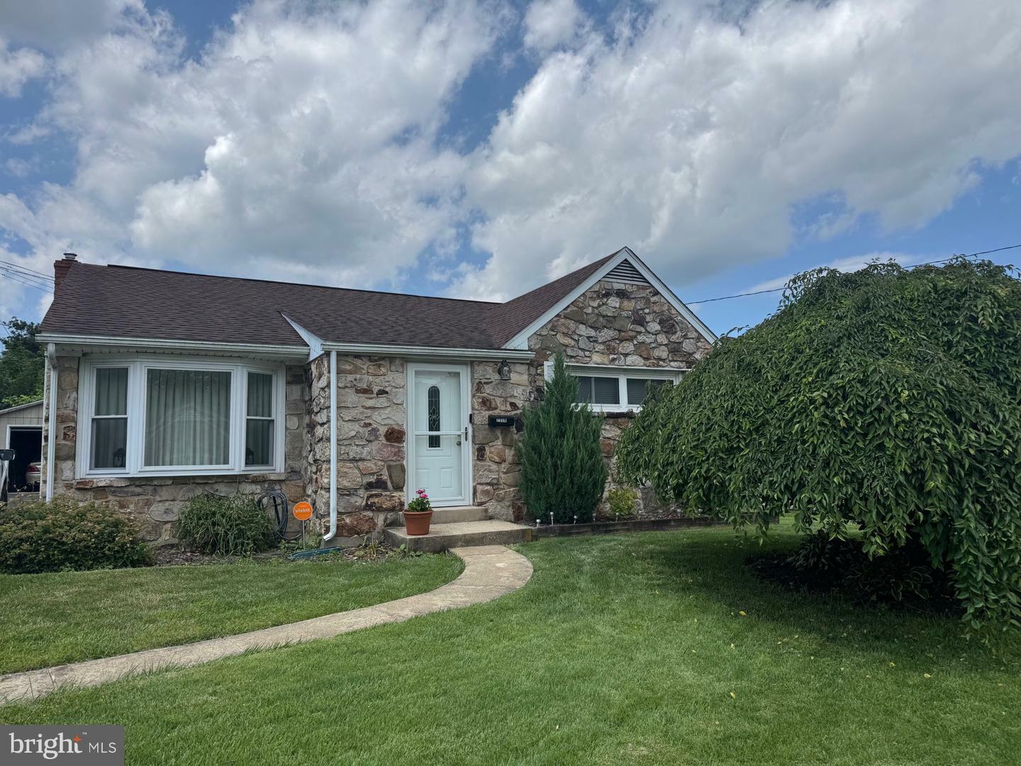 Property Photo: 2008 Cullum Drive PA 19601