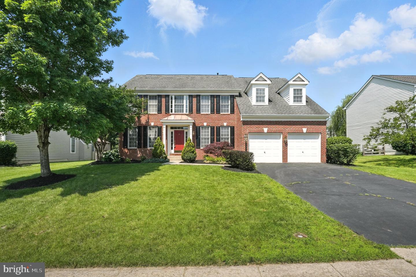 Property Photo: 9144 Big Springs Loop VA 20136