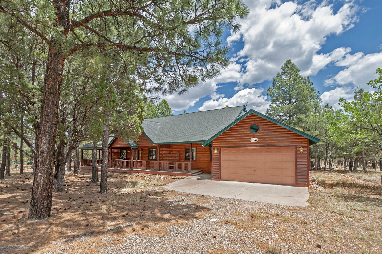Property Photo: 2505 Arapaho Drive AZ 86024