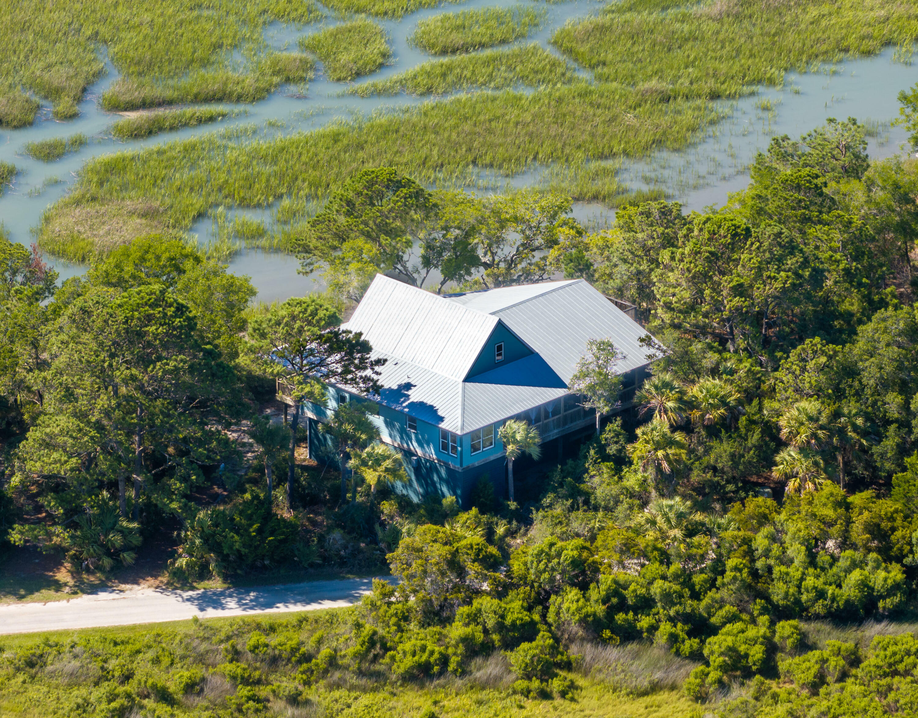 Property Photo: 226 Old House Lane SC 29451