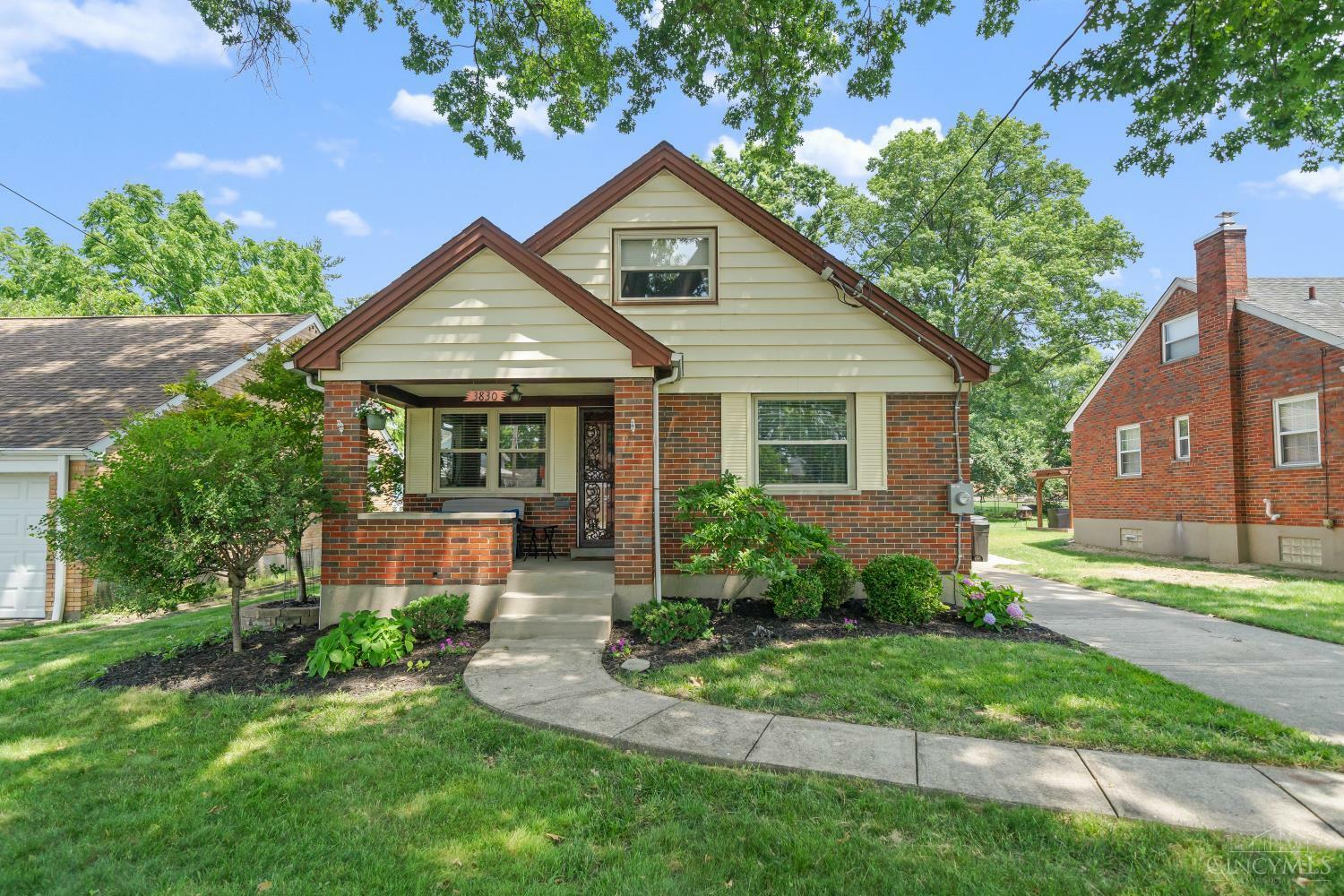 Property Photo: 3830 Section Road OH 45236