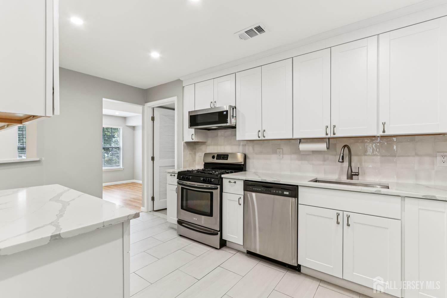 Property Photo: 902 Plymouth Road NJ 08902