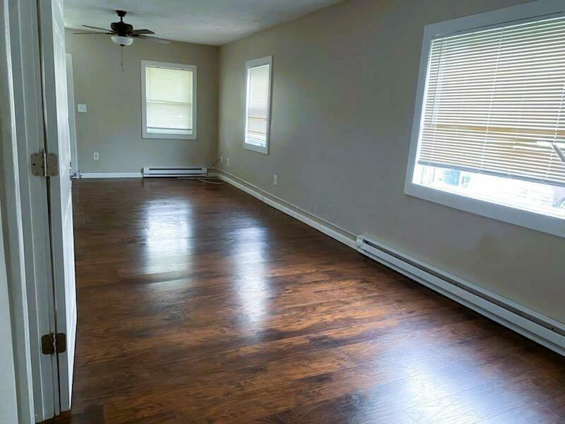 Property Photo: 426 Western Avenue OH 43160
