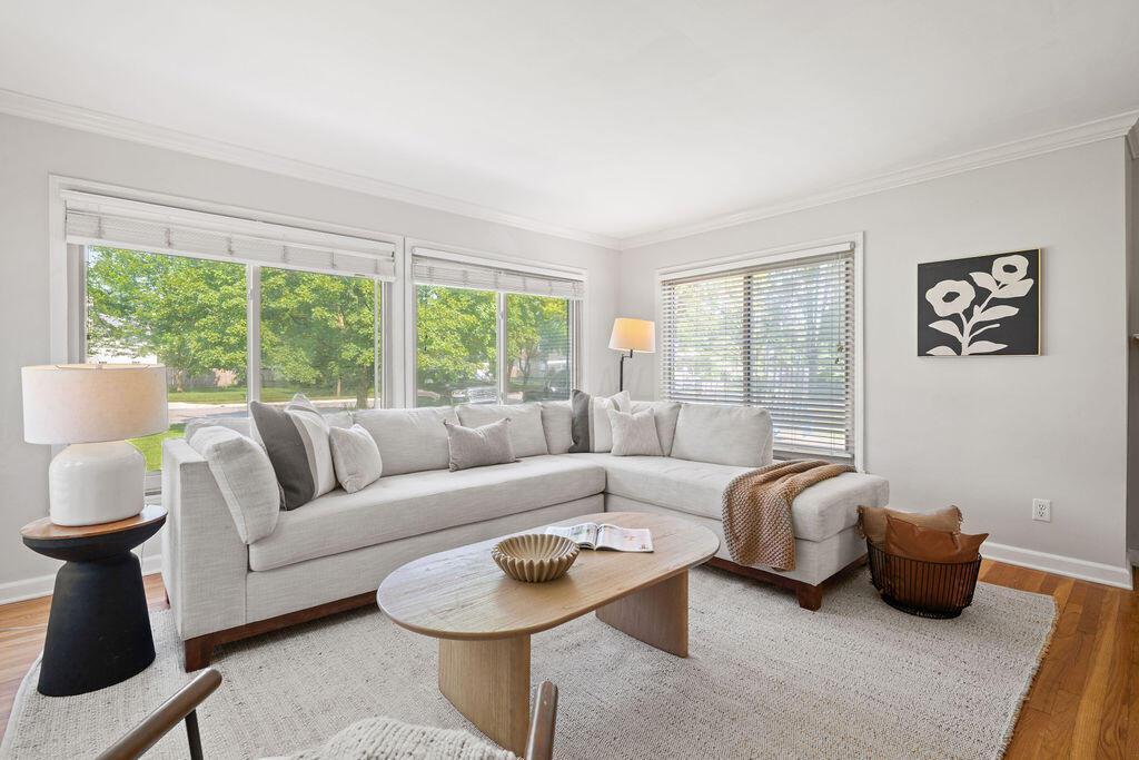 Property Photo: 2710 Northwest Boulevard OH 43221