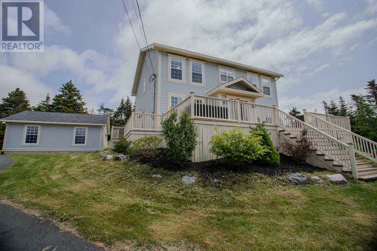 Photo de la propriété: 17 Oliver'S Pond Road NL A1M 3M4
