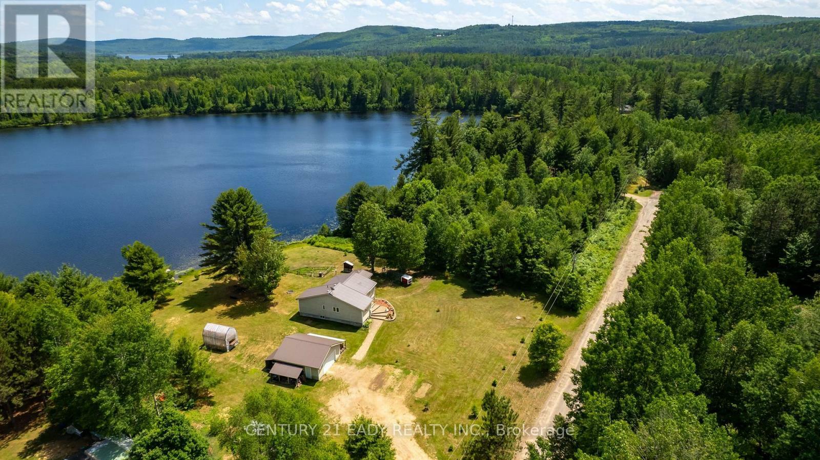 Property Photo: 51 Fran Stell Drive ON K0J 1L0