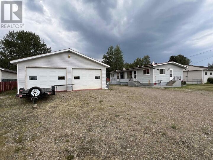 5527 48 Street  Fort Nelson BC V0C 1R0 photo
