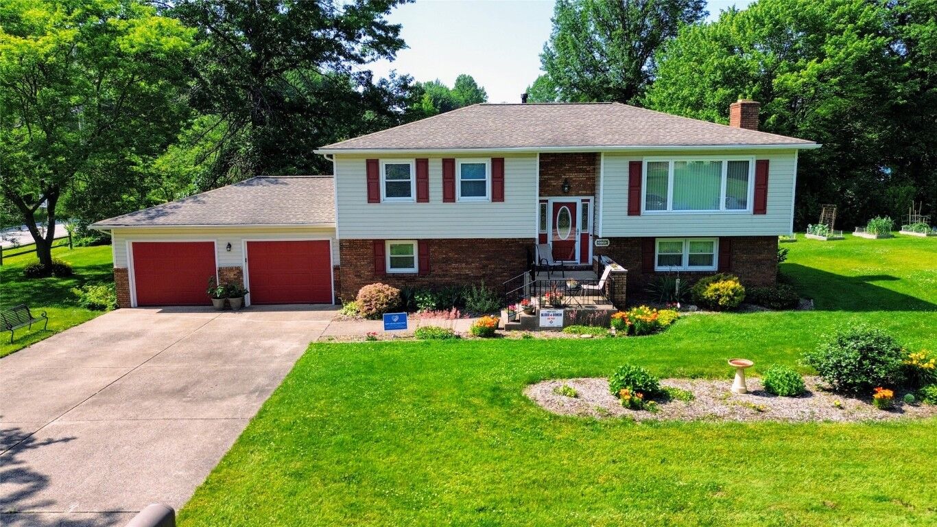 Property Photo:  3156 W 53rd Street  PA 16506 