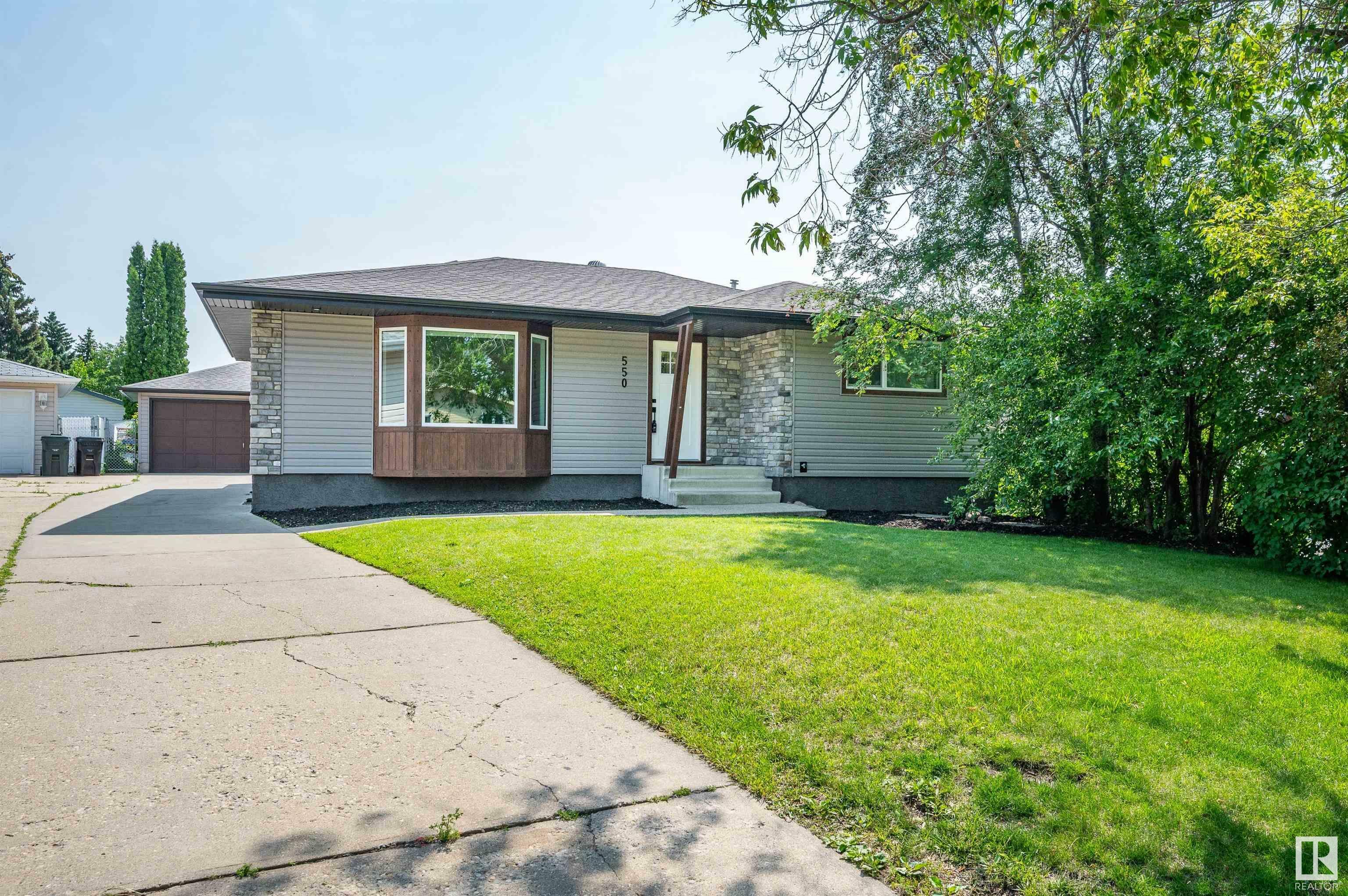 550 Alder Avenue  Sherwood Park AB T8A 1T2 photo