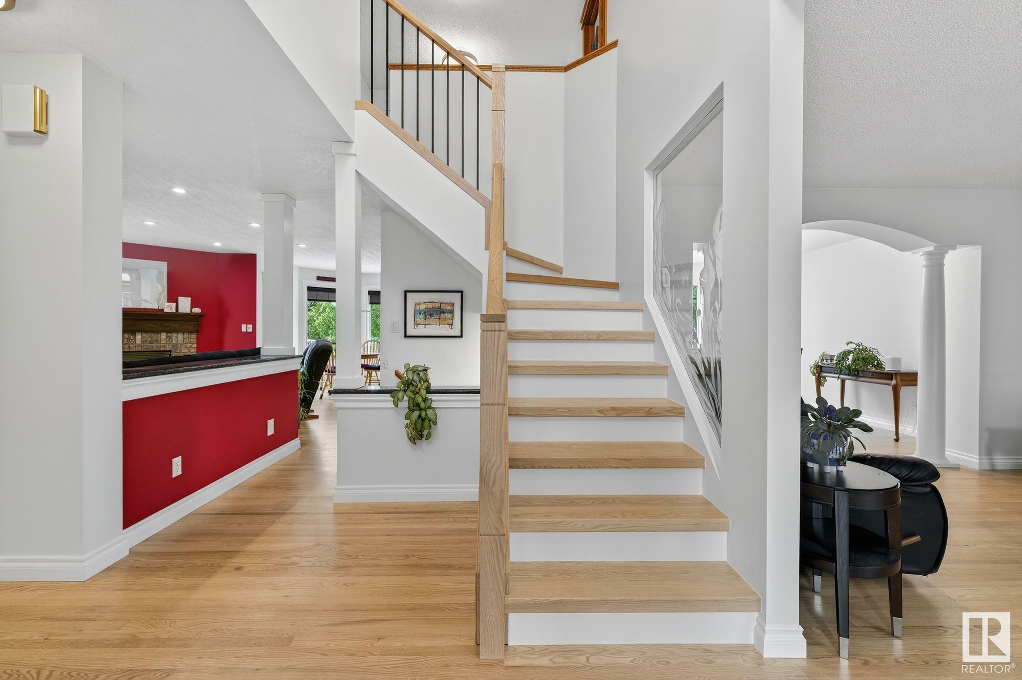 Photo de la propriété: 72 Ridgemont Crescent AB T8A 5N3