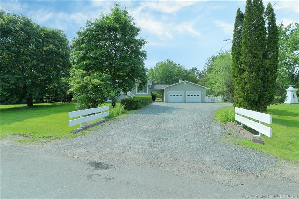 Property Photo: 30 Rosewood Drive NB E3B 7G8