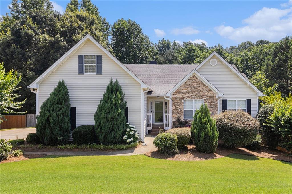 Property Photo: 6411 Compass Drive GA 30542